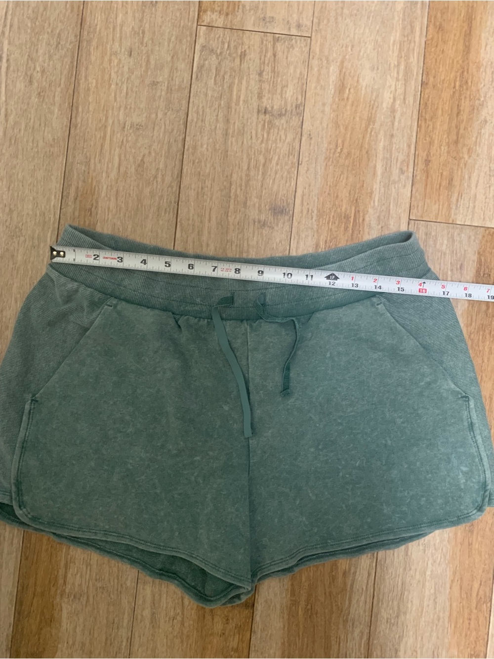 All In Motion Shorts.  Size M - Picture 3 of 6